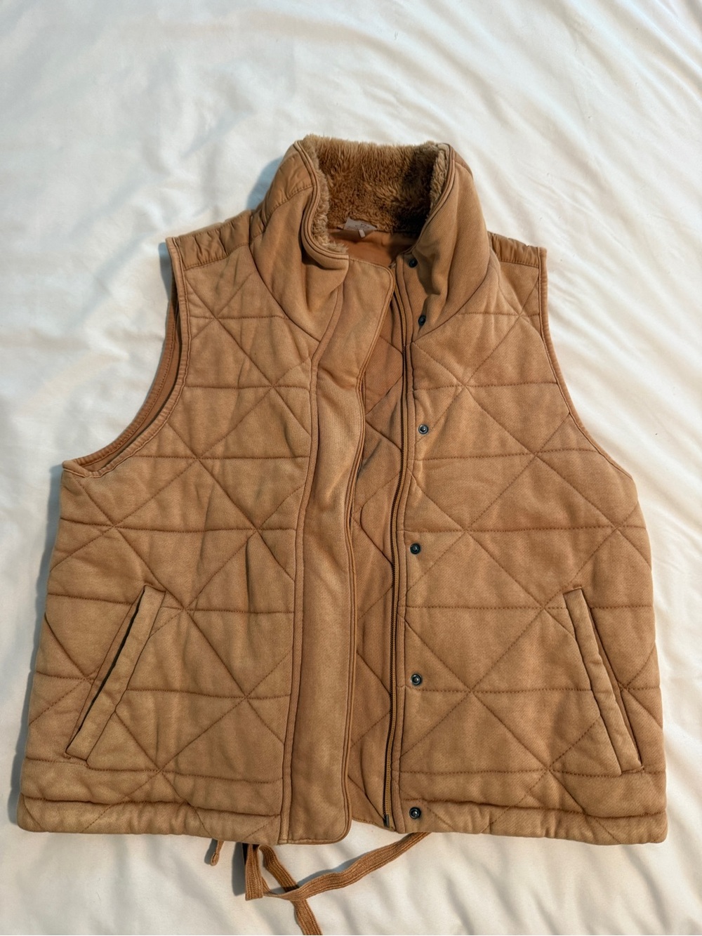 Calia Quilted Vest - Size Medium